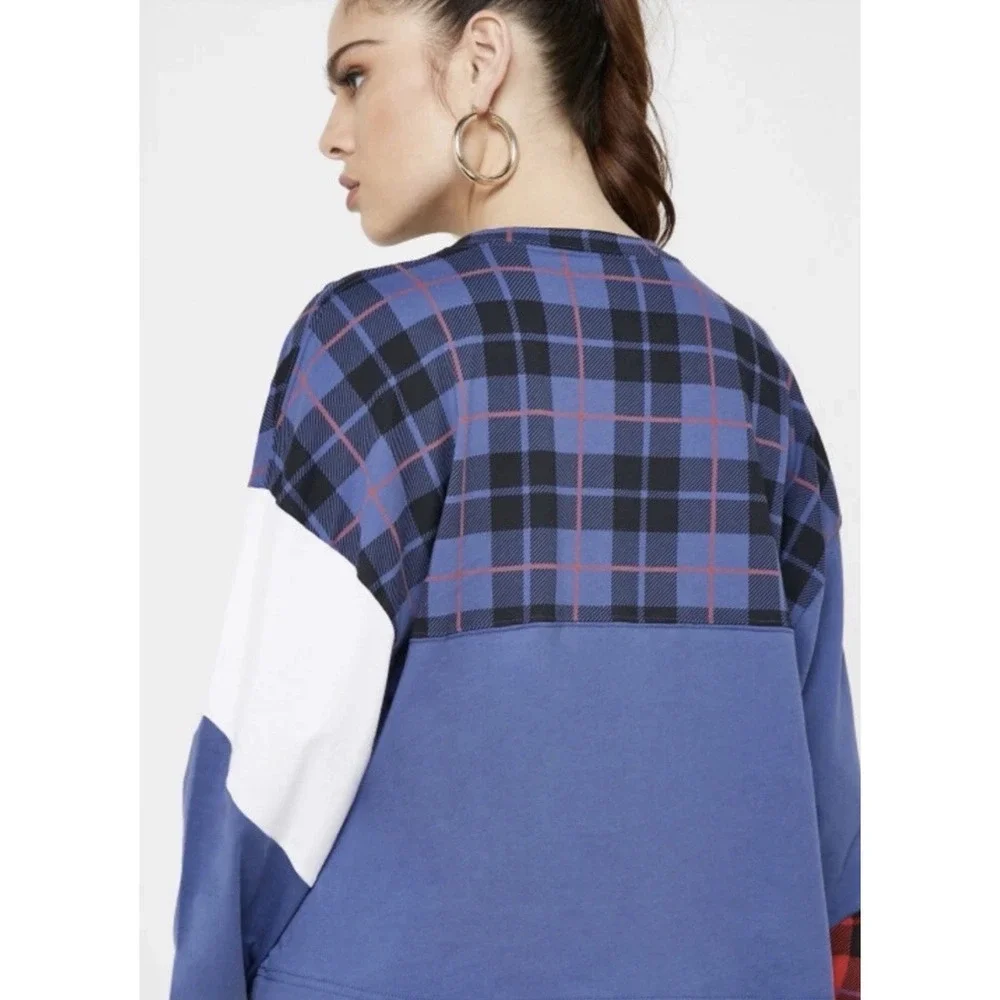 Nike Women's Plaid Colorblock Sportswear Long Sleeve Crew Top Organic Cotton M